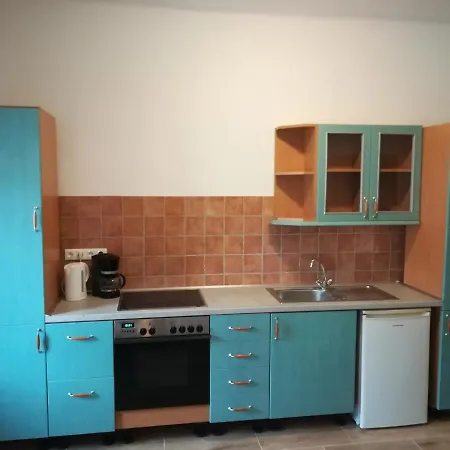 Suemegi Levendula Apartment *